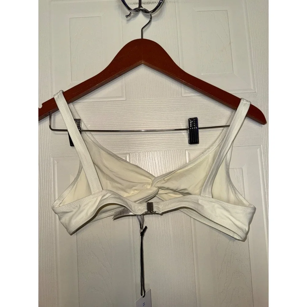 Solid & Striped The Jane Bikini‎ Top-Cream NudeSize Medium